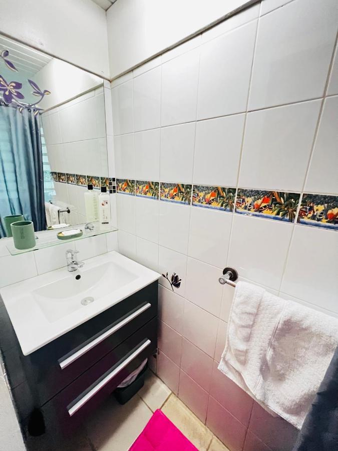 Vue Mer/3Beds/Piscine/Wifi/900 Metres De La Plage Deshaies Exterior photo
