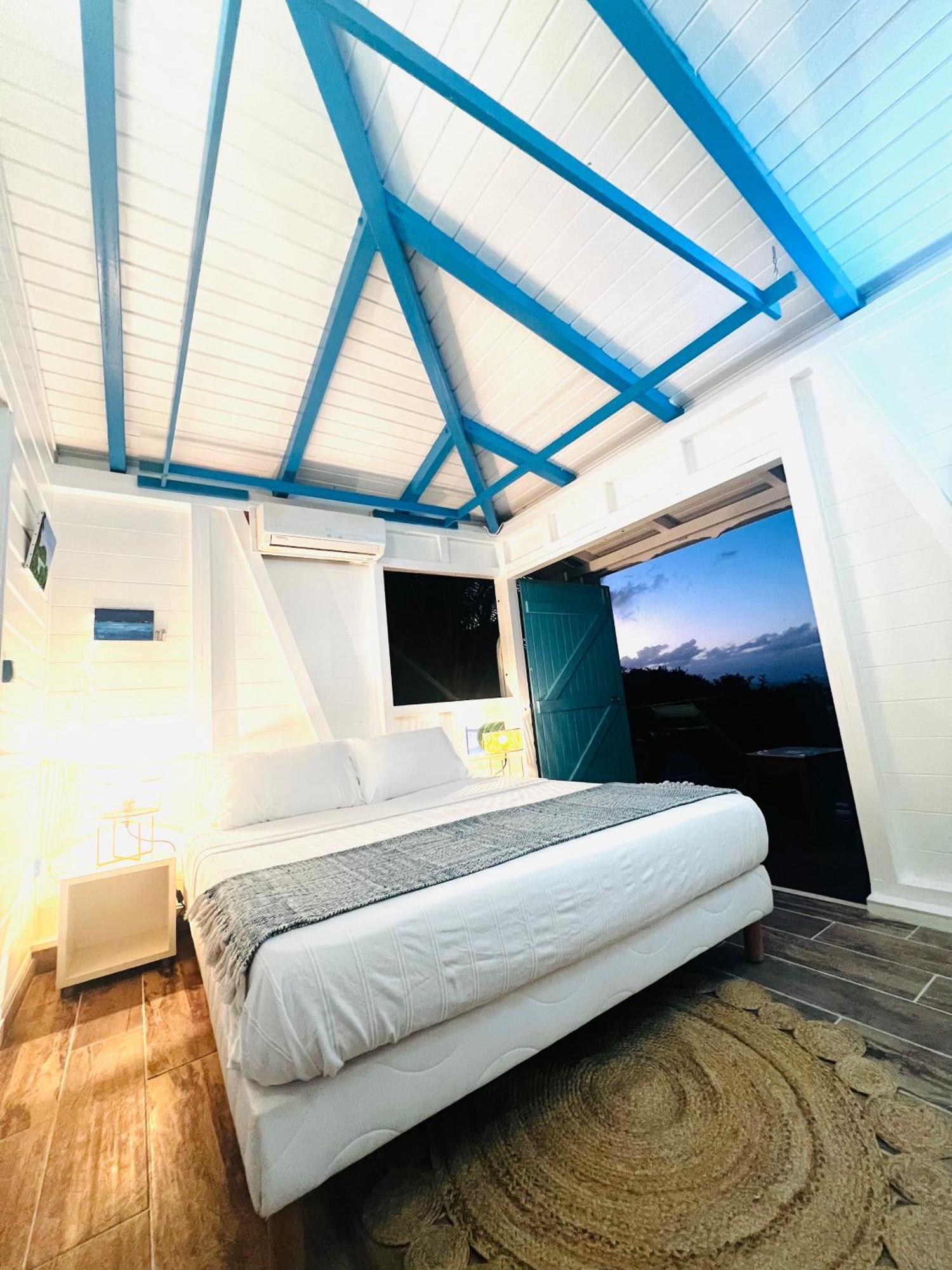 Vue Mer/3Beds/Piscine/Wifi/900 Metres De La Plage Deshaies Exterior photo